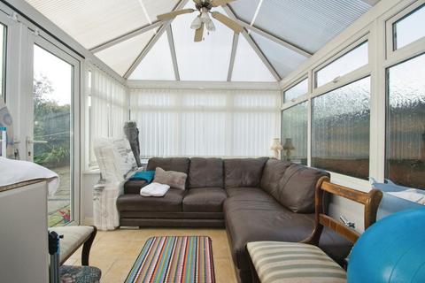 15 Campton Place, Beddau, Pontypridd, CF38 2RT