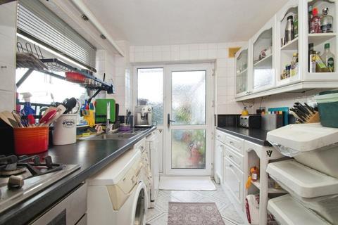 15 Campton Place, Beddau, Pontypridd, CF38 2RT