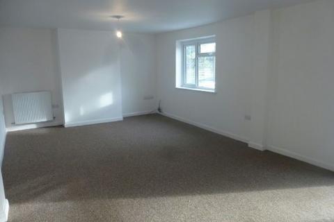 4 bedroom terraced house to rent, Richmond Street, Kings Sutton