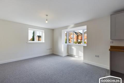 2 bedroom flat to rent, Sherborne Close, Walsall, WS3