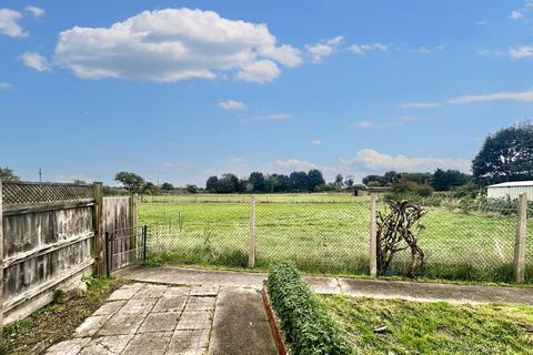 2 bedroom bungalow for sale, Withy Hays Road, Somerton TA11