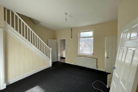 3 bedroom terraced house to rent, Fox Street, Seaham SR7