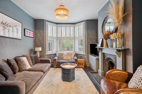 3 bedroom terraced house for sale, Spring Grove, London