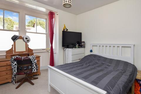 2 bedroom apartment for sale, Alexandra Road, CLIFFTOWN CONSERVATION AREA, Southend On Sea, Essex, SS1