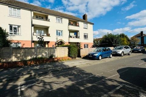 3 bedroom flat for sale, Reddington Drive, Langley, Slough , SL3 7SL