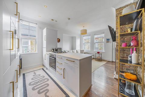 3 bedroom maisonette for sale, Lyham Road, Brixton