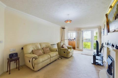 1 bedroom retirement property for sale, Windsor Lodge, Wellington Avenue