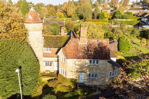 6 bedroom character property for sale, Dunnings Road, East Grinstead RH19