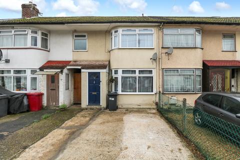 3 bedroom terraced house for sale, Lewins Way, Cippenham SL1