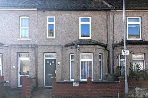 3 bedroom house for sale, Harpour Road, Barking