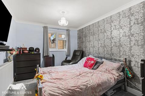50 Mercers, Harlow, CM19 5PN