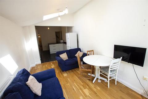 4 bedroom house to rent, Lottie Road, Birmingham B29