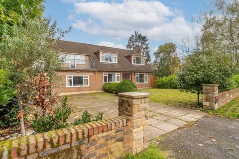 4 bedroom detached house for sale, Fairgreen East, Hadley Wood, EN4