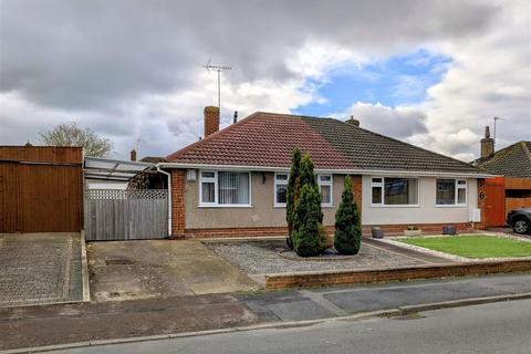 2 bedroom semi-detached bungalow for sale, Denham Close, Gloucester GL4