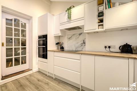 60 Western Road, Brentwood, CM14 4SS