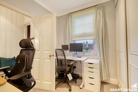 60 Western Road, Brentwood, CM14 4SS