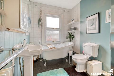 60 Western Road, Brentwood, CM14 4SS