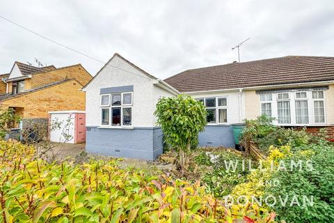 2 bedroom semi-detached bungalow for sale, Sweyne Close, Rayleigh