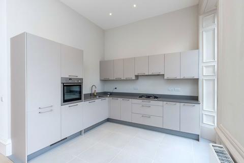 2 bedroom apartment to rent, Bruntsfield Crescent, Edinburgh, Midlothian