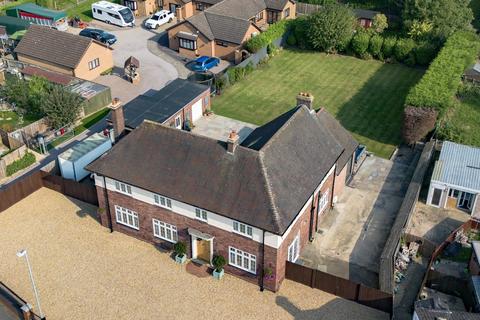 4 bedroom detached house for sale, Holbeach, Spalding