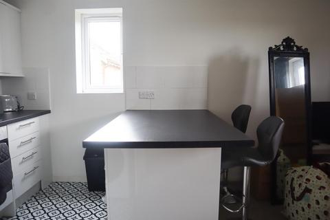 1 bedroom apartment to rent, Hambledon Road, Weston-Super-Mare BS22