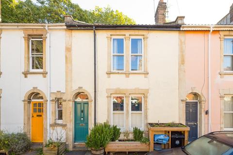 22 Jubilee Road, Baptist Mills, Bristol, BS2 9RS