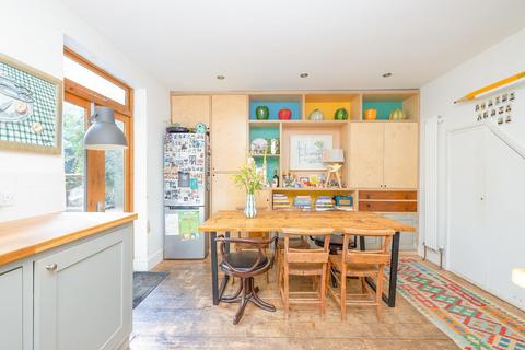 22 Jubilee Road, Baptist Mills, Bristol, BS2 9RS