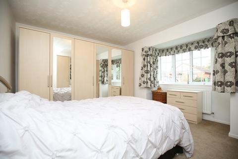 31 Greendale Road, Atherstone, CV9 1EG