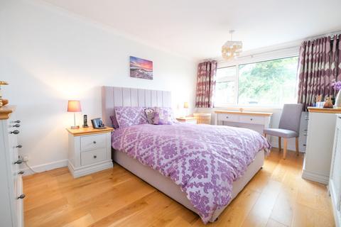 3 bedroom terraced house for sale, Osgood Gardens, Orpington