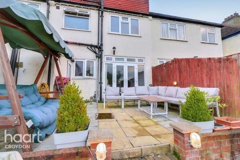 4 bedroom terraced house for sale, Davidson Road, Croydon