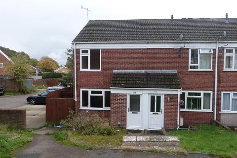 3 bedroom end of terrace house to rent, Medway Road