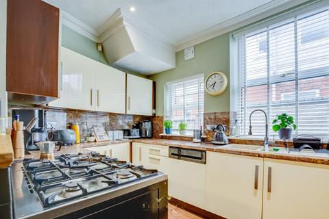 22 Blyth Road, Worksop, S81 0HW