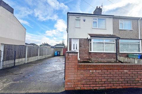 2 bedroom end of terrace house to rent, Liverpool Road, Widnes