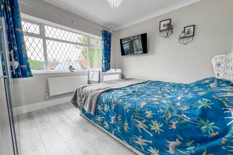 63 Manor Drive, Waltham, Grimsby, DN37 0NS