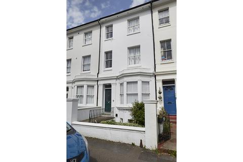 4 bedroom maisonette to rent, Bath Street, Brighton BN1