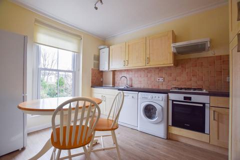 1 bedroom apartment to rent, Kew Road, Richmond