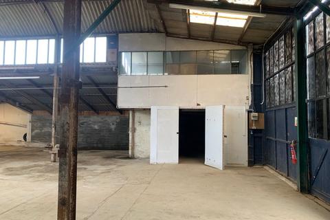 Industrial unit to rent, 6a North Street, Crowland, PE6 0EF