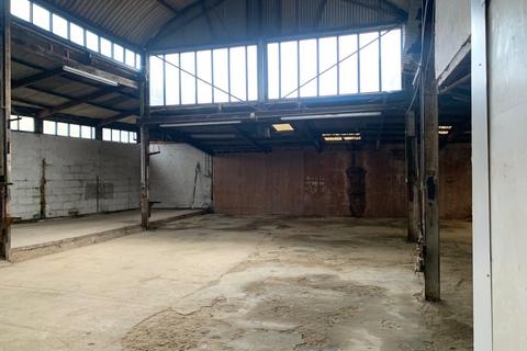 Industrial unit to rent, 6a North Street, Crowland, PE6 0EF