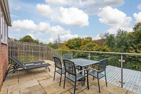 4 bedroom end of terrace house for sale, Chalk Ridge, Winchester, SO23