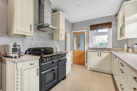 11 Wolsey Road, Ashford, TW15 2RA