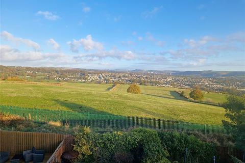 4 bedroom end of terrace house for sale, Bradley View, Holywell Green, Halifax, West Yorkshire, HX4