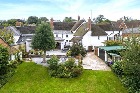 5 bedroom terraced house for sale, Fore Street, Kentisbeare