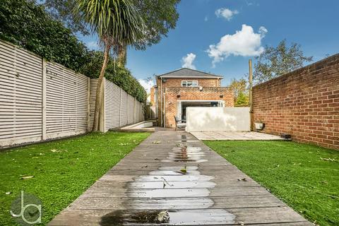 4 bedroom detached house for sale, Lexden Road, Colchester