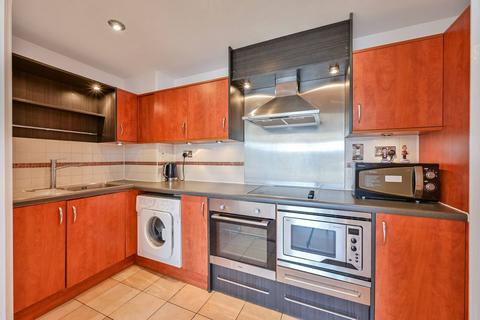 2 bedroom flat for sale, Smugglers Way, Wandsworth, London, SW18