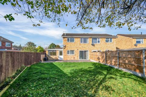 3 bedroom semi-detached house for sale, No Chain on Tamar Road, Melton Mowbray, LE13 0HA