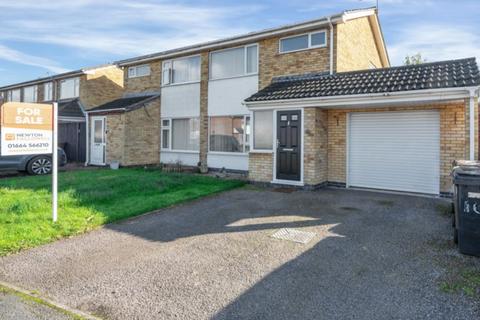 3 bedroom semi-detached house for sale, Spacious Home on Tamar Road, Melton Mowbray, LE13 0HA