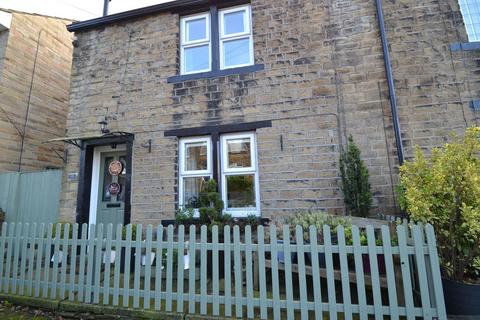 2 bedroom cottage for sale, Thackley, Thackley BD10