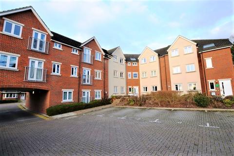 2 bedroom apartment to rent, Almond Court, Camberley