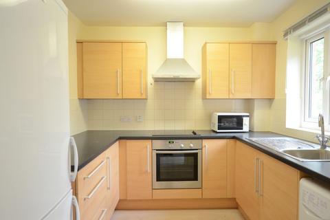 2 bedroom apartment to rent, Almond Court, Camberley