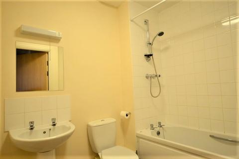 2 bedroom apartment to rent, Almond Court, Camberley